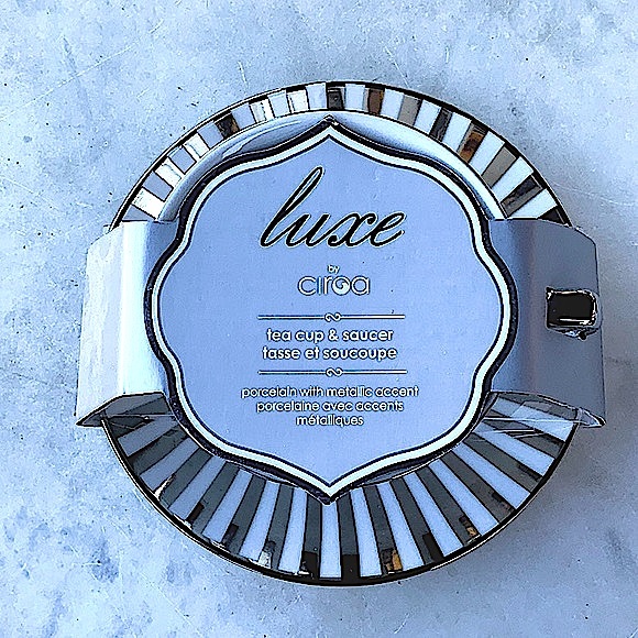 CIROA LUXE TEA CUP & SAUCER SILVER METALLIC STRIPES SET FOOTED PORCELAIN - Picture 4 of 8